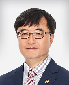기획재정부 제15대 2차관 임기근
