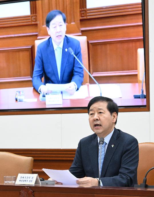 구윤철 부총리, 비상경제본부 회의 겸 경제관계장관회의 주재