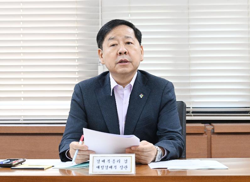구윤철 부총리, 고용관계장관간담회 주재