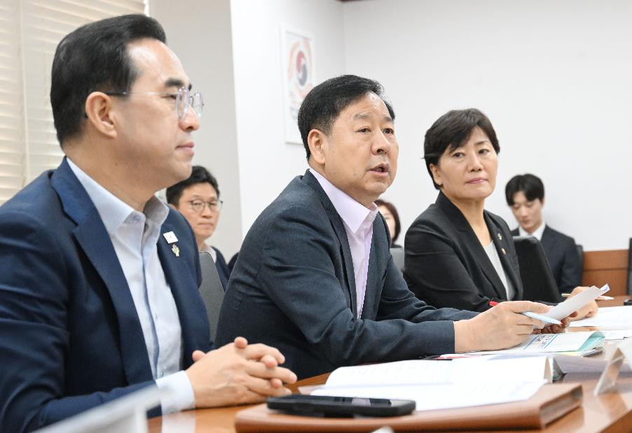 구윤철 부총리, 고용관계장관간담회 주재