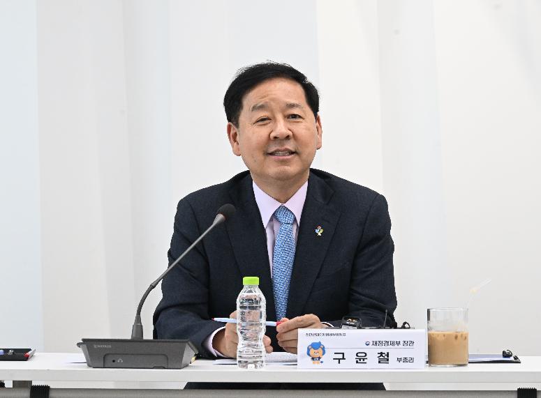 구윤철 부총리, 첨단산업 인재양성 부트캠프 현장방문 및 간담회