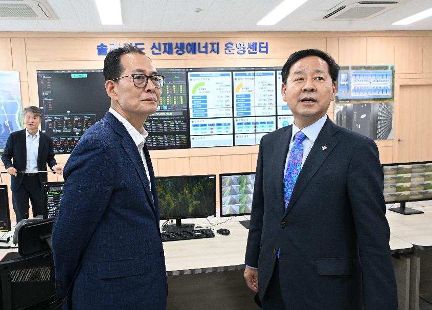 구윤철 부총리, 5극 3특 산업현장-전남 해남 솔라시도  방문 및 간담회