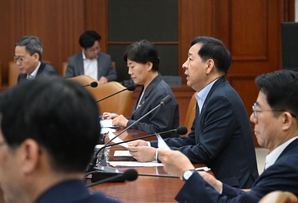 구윤철 부총리, 민생물가 특별관리 관계장관 TF 주재