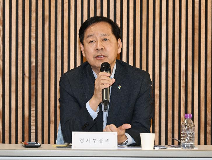 구윤철 부총리, 에이전틱 인공지능 교육현장 현장방문 및 간담회