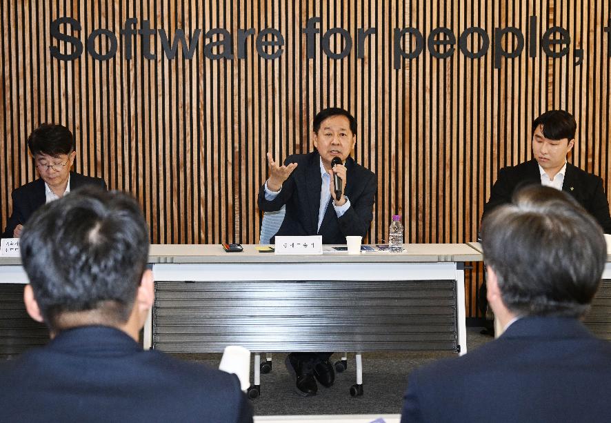 구윤철 부총리, 에이전틱 인공지능 교육현장 현장방문 및 간담회