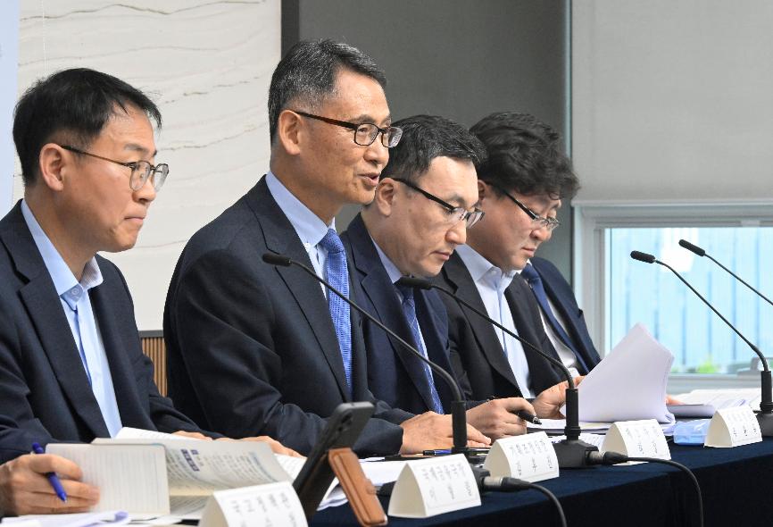 허장 차관, 2026년 하반기 재정경제부 업무보고 브리핑 참석