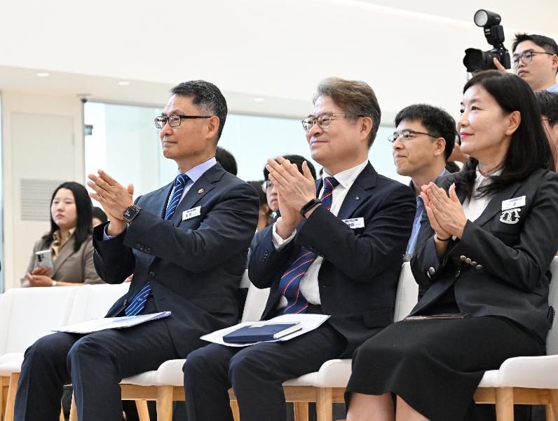 허장 차관, 공공기관 AI 혁신 워크숍 및 청년 AI 서포터즈 발대식 개최