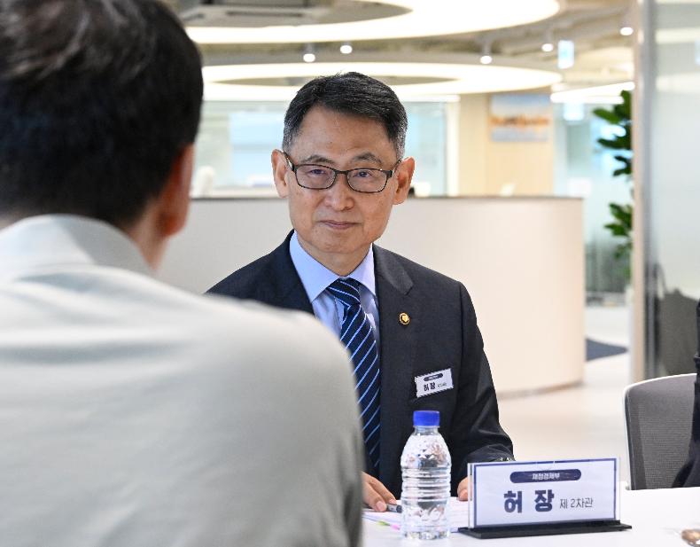허장 차관, 공공기관 AI 혁신 워크숍 및 청년 AI 서포터즈 발대식 개최