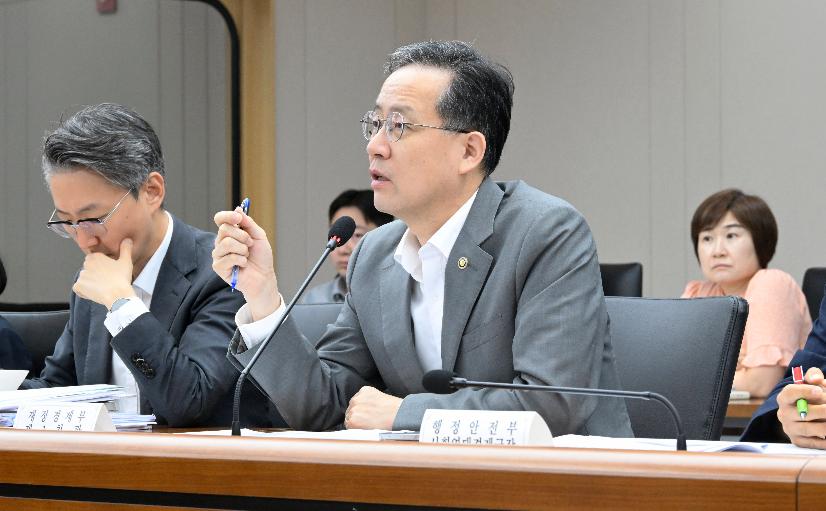 이형일 차관, 26년 7월 일자리 전담반(TF) 주재