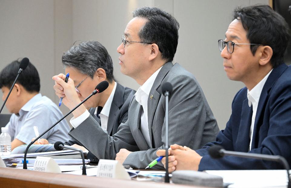 이형일 차관, 26년 7월 일자리 전담반(TF) 주재