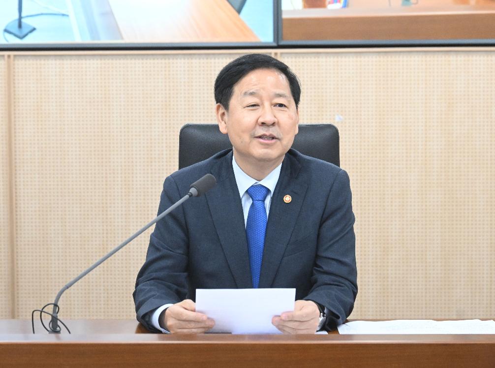 구윤철 부총리, 재경부 확대간부회의 주재
