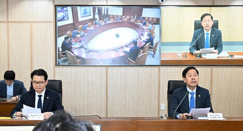 구윤철 부총리, 비상경제본부 회의 겸 경제관계장관회의 주재