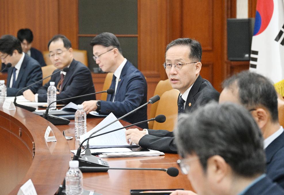 이형일 부총리, 공급망안정화위원회 주재