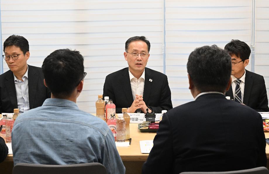 이형일 부총리, K-뉴딜 아카데미 현장방문 및 간담회
