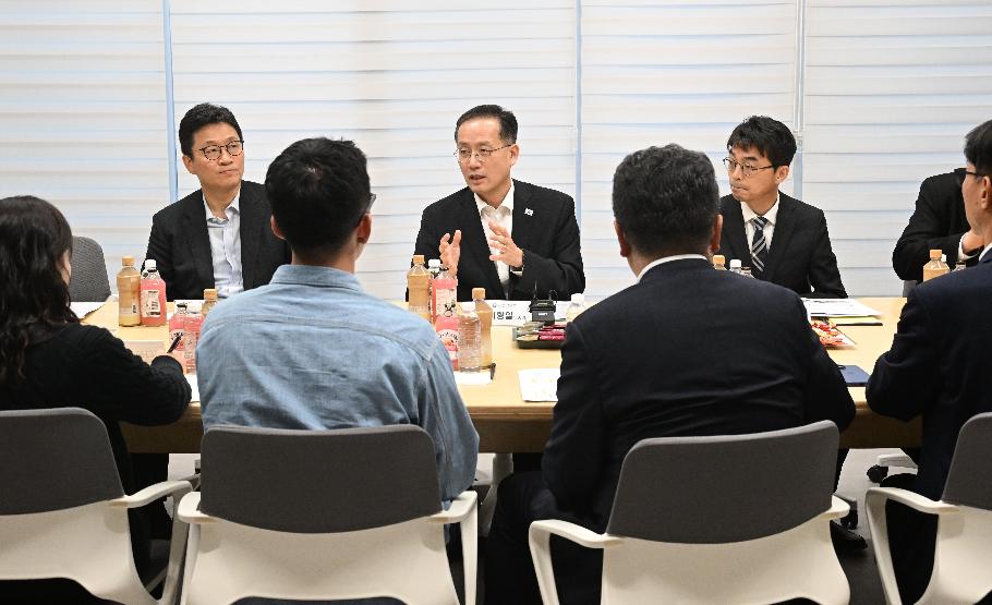 이형일 부총리, K-뉴딜 아카데미 현장방문 및 간담회