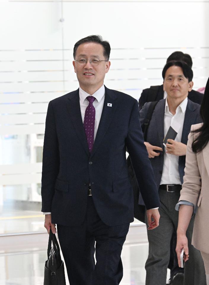 이형일 부총리, 국제통화기금(IMF)/세계은행(WB) 연차총회 및 주요 20개국(G20), 주요 7개국(G7) 재무장관회의 참석 출국