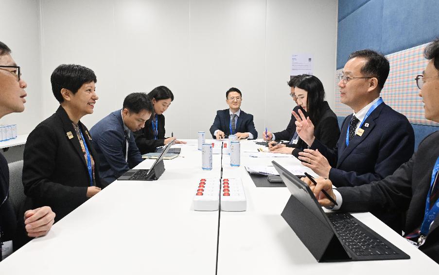 이형일 부총리, 인드라니 투라이 라자 싱가포르 재무부 제2장관 면담
