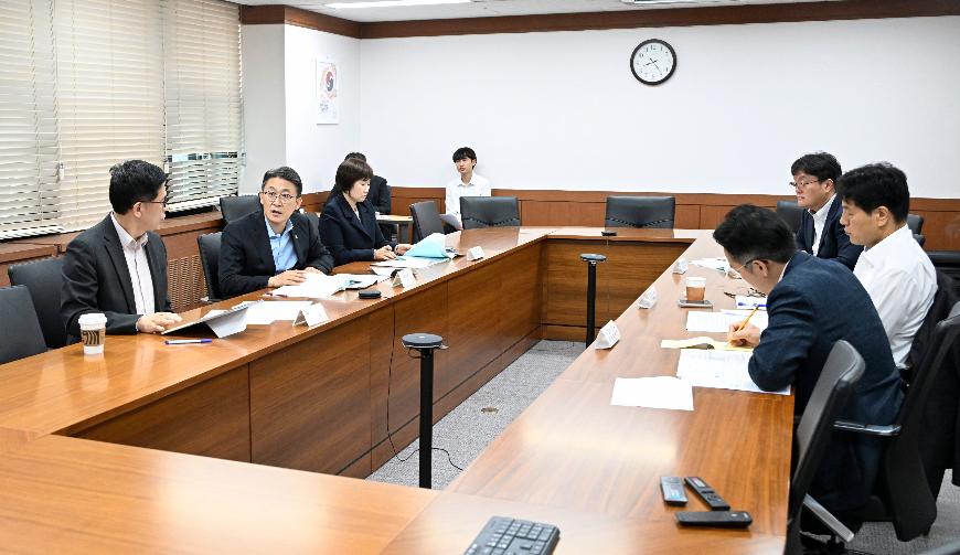 권대영 차관, 26년 제11차 일자리 전담반(TF) 주재